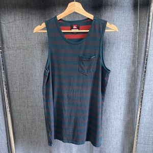 Quicksilver small tank top w/ chest pocket